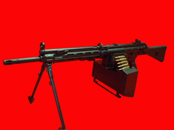 Light Machine Guns. HK21